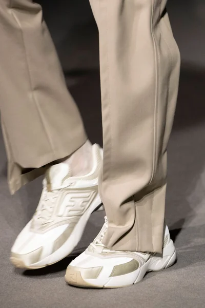 Look 7